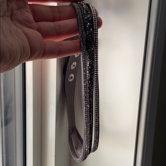 Jewelled Choker Necklace - Picture 2 of 4